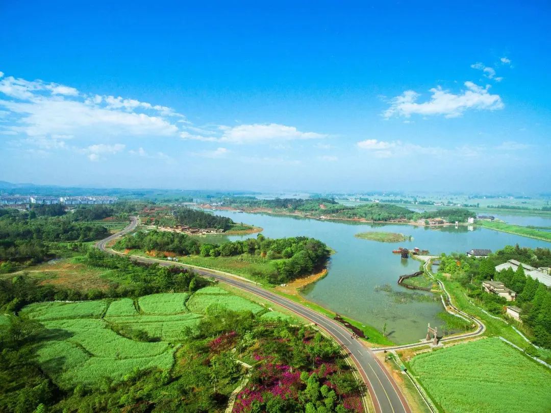 生態(tài)環(huán)境部接連發(fā)布兩份征求意見稿，農(nóng)村污水處理就要“走”起來了？
